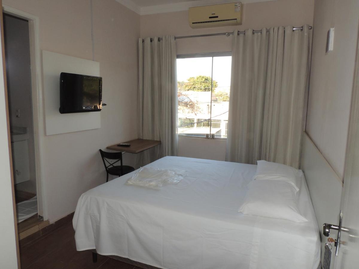 Hotel Belvedere Araras - Facil Acesso Hospital Sao Leopoldo E Faculdades Buitenkant foto