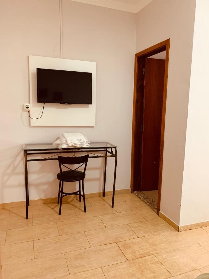Hotel Belvedere Araras - Facil Acesso Hospital Sao Leopoldo E Faculdades Buitenkant foto